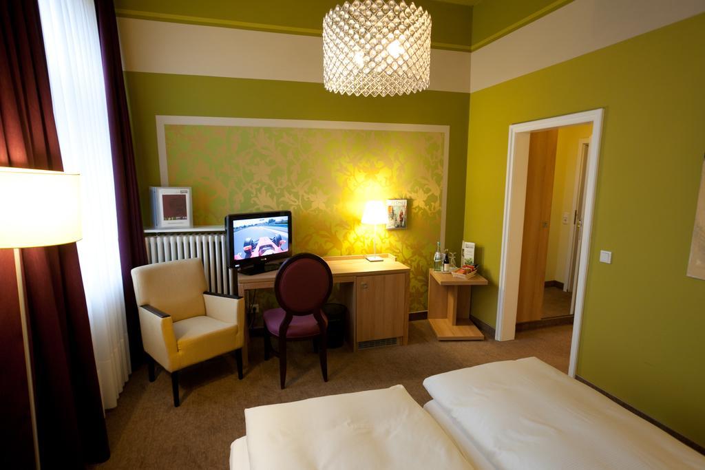 Hotel Schepers Gronau  Esterno foto